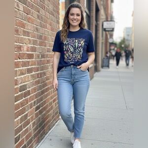 👕 Kerusso "He Has Made Everything Beautiful" Floral T-Shirt - Size XL (NWT)